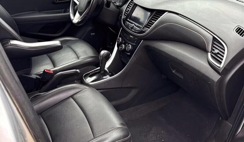 
								2020 Chev Trax Premier AWD full									