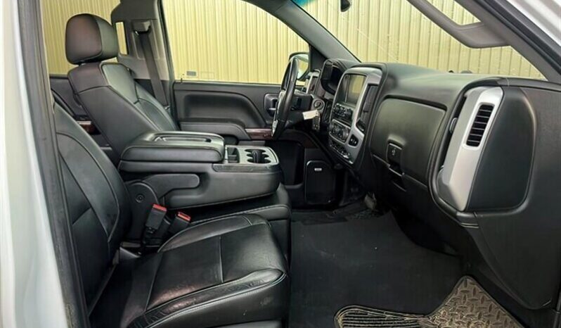 
								2018 GMC Sierra 1500 SLT Z71 Crew Cab 4×4 5.3L full									
