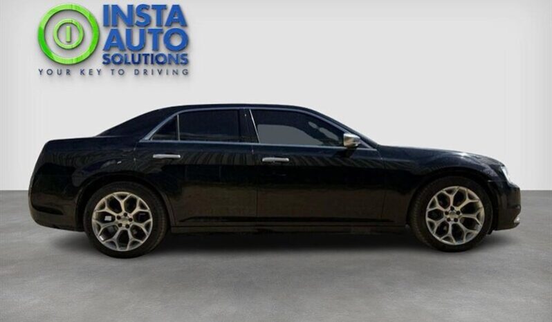 
								2017 Chrysler 300C Platinum full									