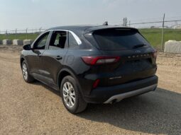
										2023 Ford Escape Active AWD full									