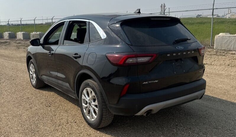
								2023 Ford Escape Active AWD full									