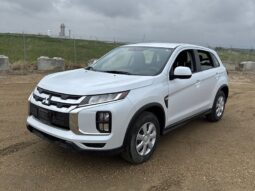 2024 Mitsubishi RVR ES