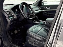 
										2017 Ford Explorer XLT AWD full									