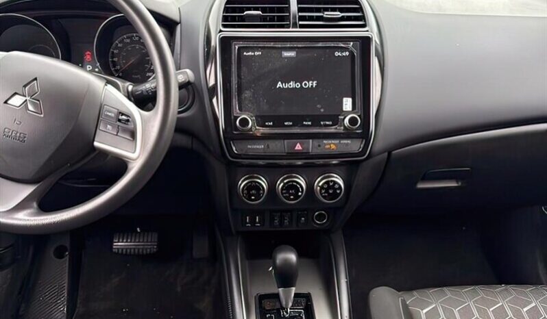 
								2024 Mitsubishi RVR ES full									
