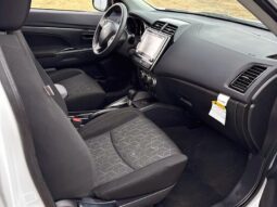 
										2024 Mitsubishi RVR ES full									