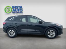 
										2022 Ford Escape SE AWD full									