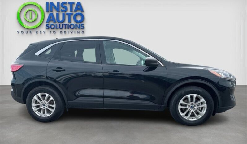 
								2022 Ford Escape SE AWD full									