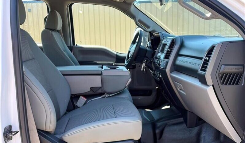 
								2019 Ford F-150 XL FX45 Crew Cab 4×4 full									