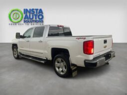 
										2017 Chevrolet Silverado 1500 LTZ Crew Cab 4×4 5.3L full									