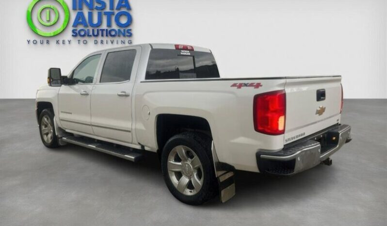
								2017 Chevrolet Silverado 1500 LTZ Crew Cab 4×4 5.3L full									