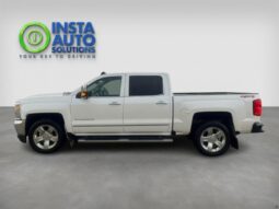 
										2017 Chevrolet Silverado 1500 LTZ Crew Cab 4×4 5.3L full									