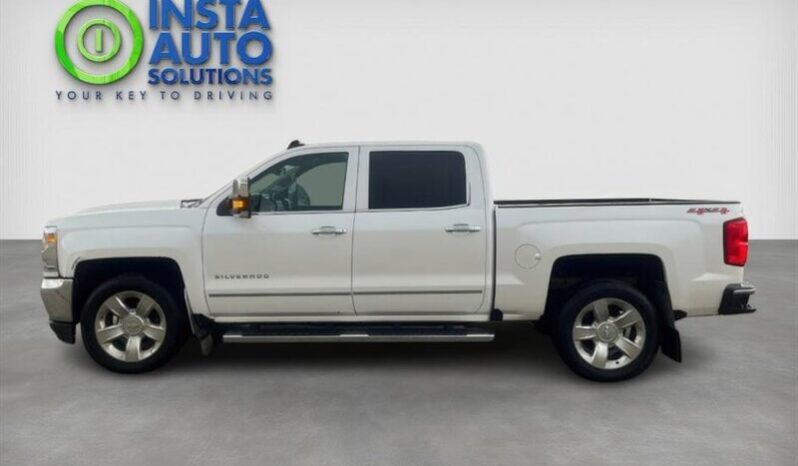 
								2017 Chevrolet Silverado 1500 LTZ Crew Cab 4×4 5.3L full									