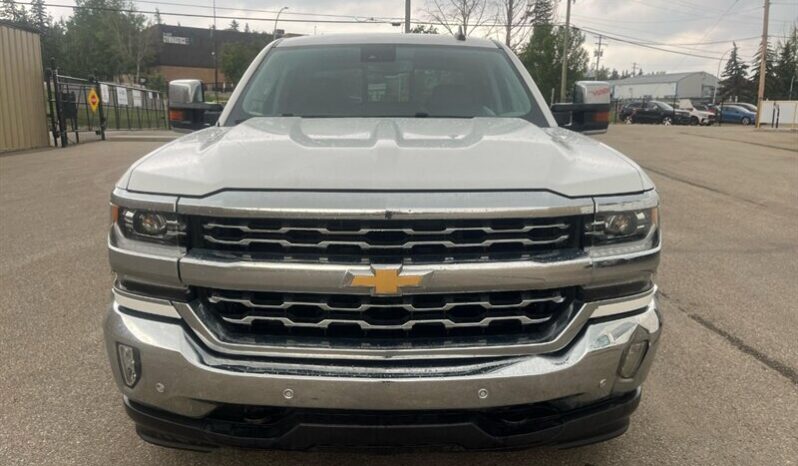 
								2017 Chevrolet Silverado 1500 LTZ Crew Cab 4×4 5.3L full									