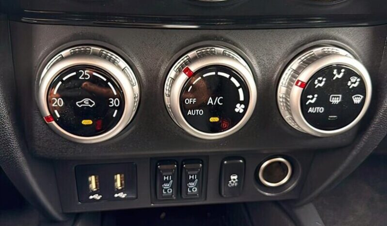 
								2024 Mitsubishi RVR ES full									