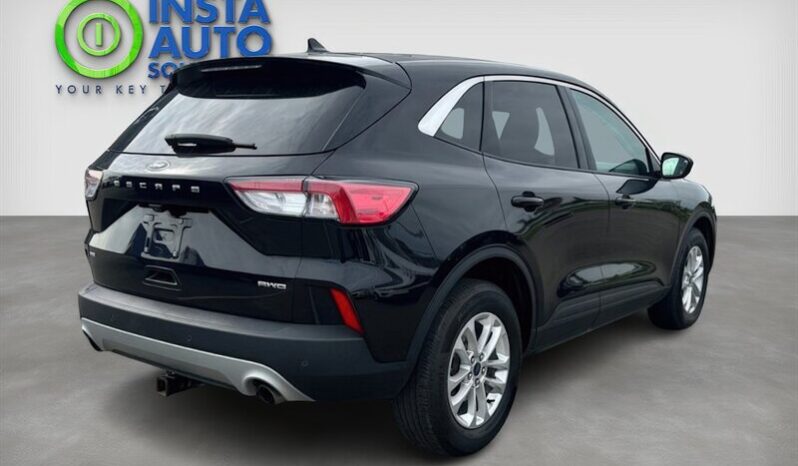 
								2022 Ford Escape SE AWD full									