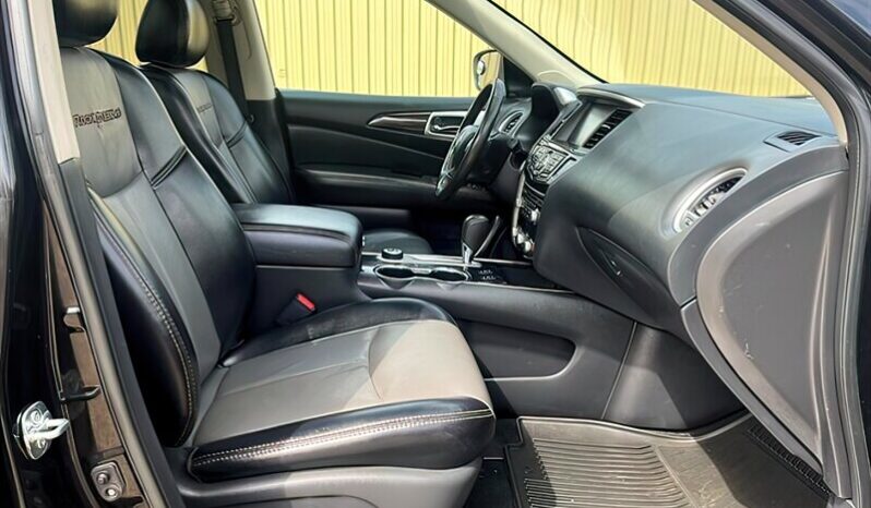 
								2020 Nissan Pathfinder SL Rock Creek 4×4 full									