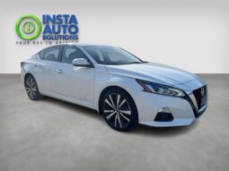
										2019 Nissan Altima Platinum AWD full									