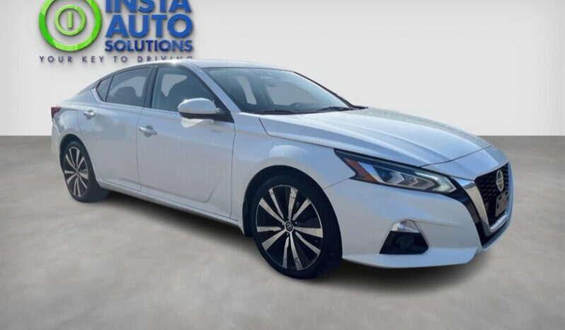 
								2019 Nissan Altima Platinum AWD full									