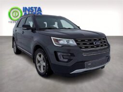 
										2017 Ford Explorer XLT AWD full									