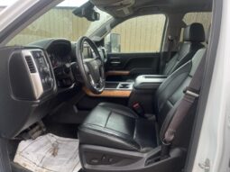 
										2017 Chevrolet Silverado 1500 LTZ Crew Cab 4×4 5.3L full									