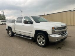
										2017 Chevrolet Silverado 1500 LTZ Crew Cab 4×4 5.3L full									