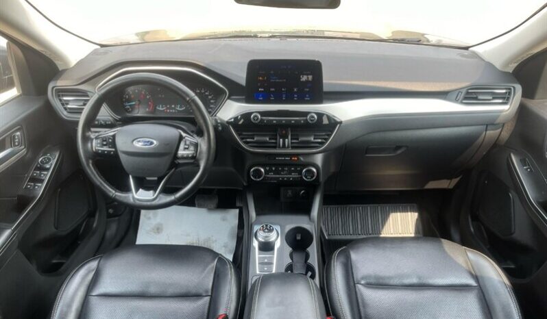 
								2021 Ford Escape SEL AWD full									