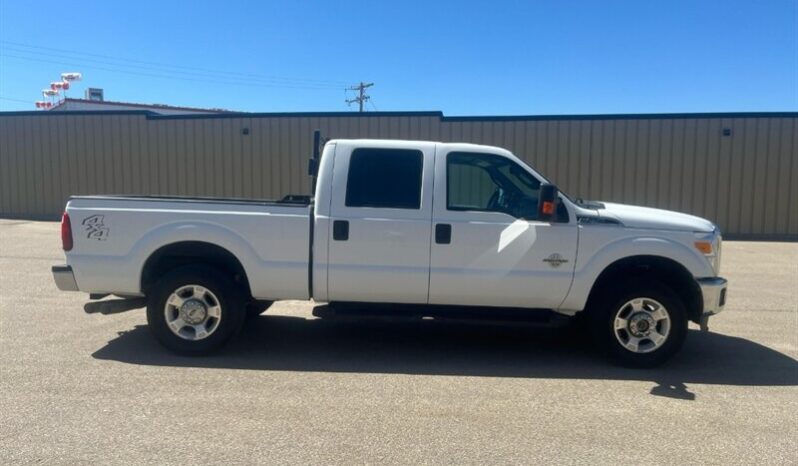 
								2016 Ford F-250 Super Duty XLT Diesel Crew Cab 4×4 full									