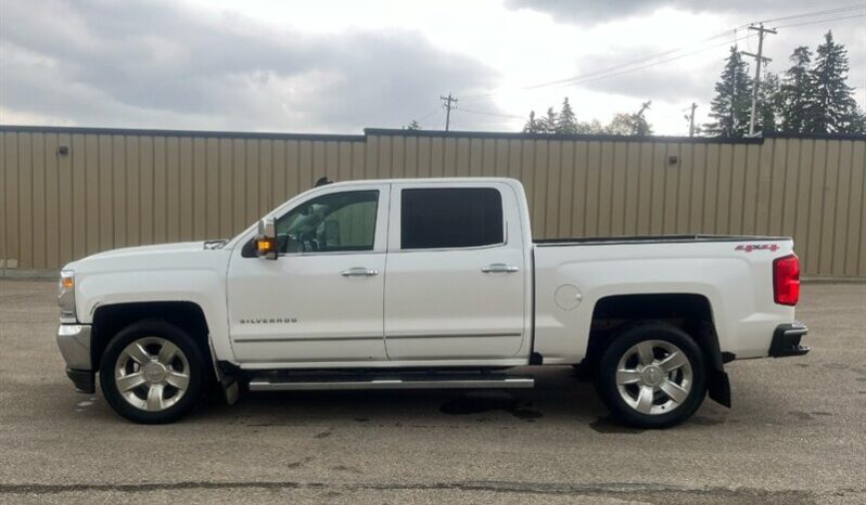 
								2017 Chevrolet Silverado 1500 LTZ Crew Cab 4×4 5.3L full									