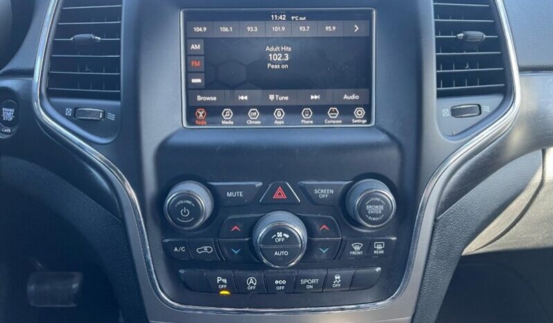 
								2018 Jeep Grand Cherokee Laredo 4X4 full									