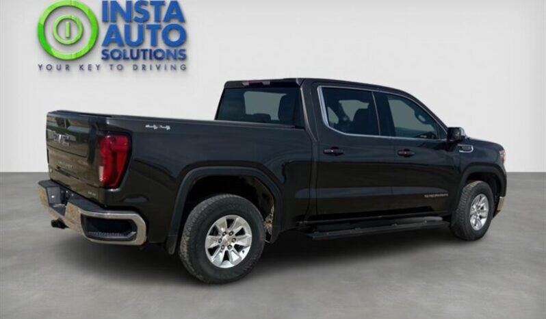 
								2021 GMC Sierra 1500 SLE Crew Cab 4×4 5.3L full									