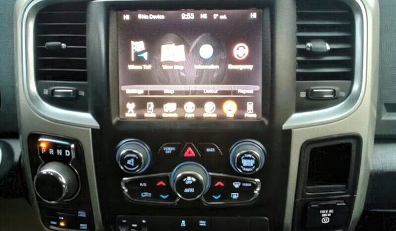 
								2017 Ram 1500 Quad Cab Express 4×4 5.7L Hemi full									