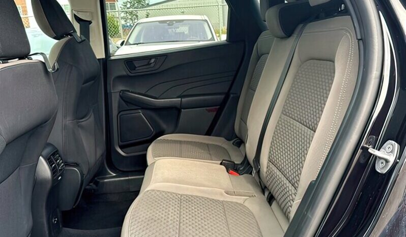 
								2022 Ford Escape SE AWD full									