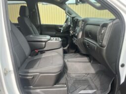 
										2023 Chevrolet Silverado 2500 Diesel Custom Crew Cab 4×4 full									