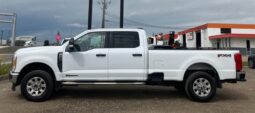 2023 Ford F-350 XLT FX4 Diesel Crew Cab 4×4 8ft Box
