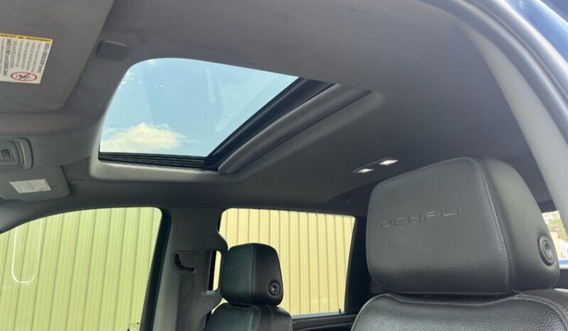 
								2020 GMC 2500 Sierra Denali Diesel Crew Cab 4×4 full									