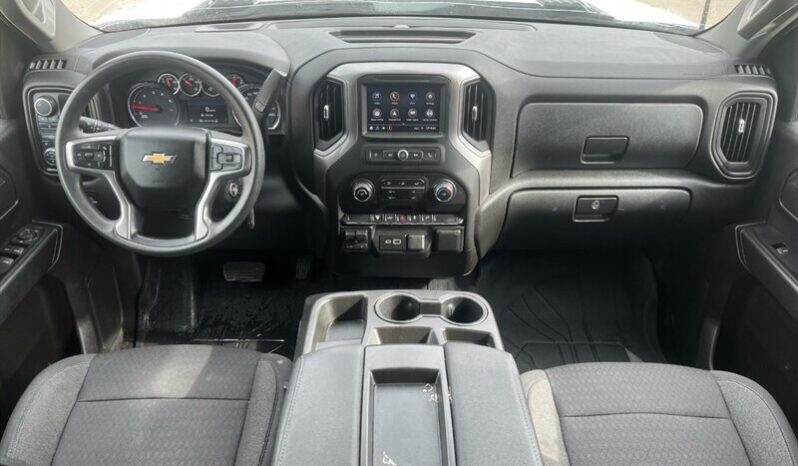 
								2023 Chevrolet Silverado 2500 Diesel Custom Crew Cab 4×4 full									