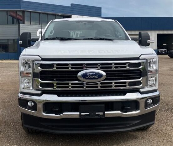 
								2023 Ford F-350 XLT FX4 Diesel Crew Cab 4×4 8ft Box full									
