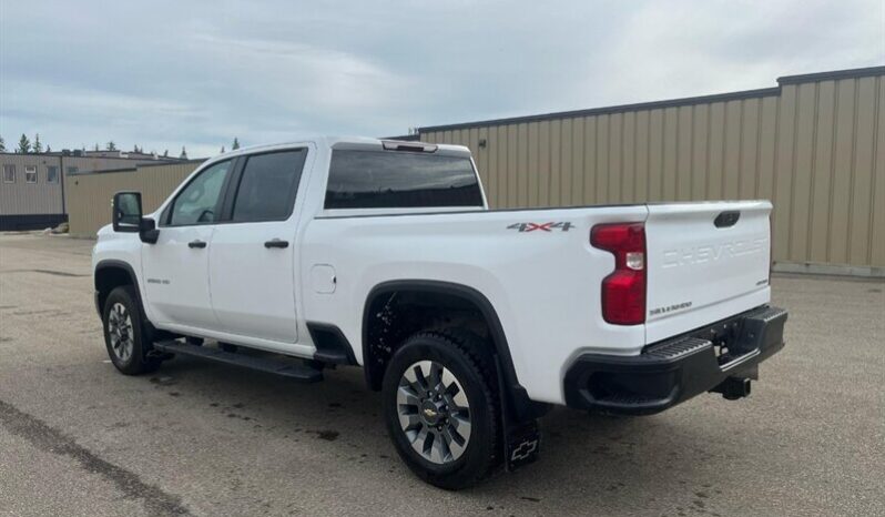 
								2023 Chevrolet Silverado 2500 Diesel Custom Crew Cab 4×4 full									