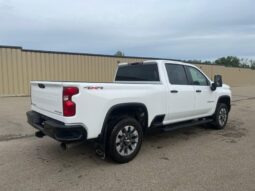 
										2023 Chevrolet Silverado 2500 Diesel Custom Crew Cab 4×4 full									