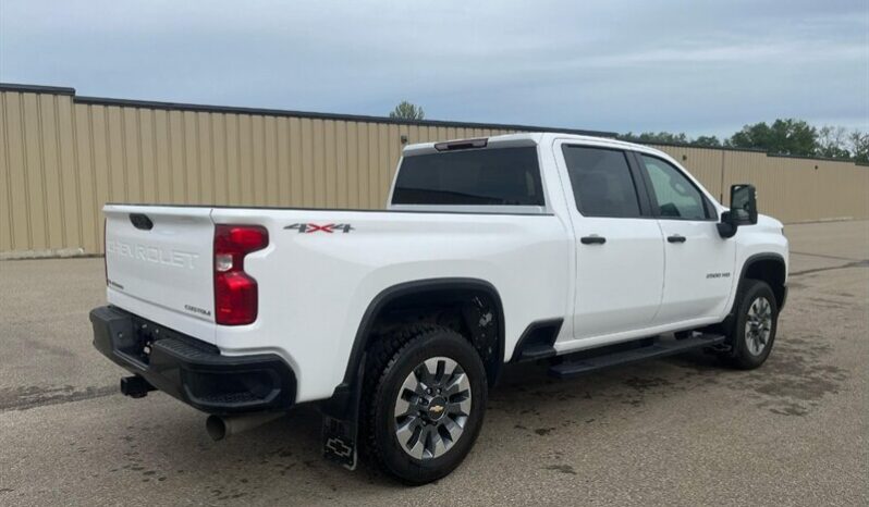 
								2023 Chevrolet Silverado 2500 Diesel Custom Crew Cab 4×4 full									