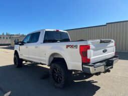 
										2018 Ford F-250 Lifted Lariat FX4 Diesel Crew Cab 4×4 full									