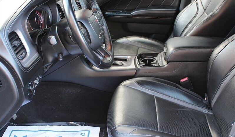 
								2023 Dodge Charger SXT Plus Black Top AWD full									