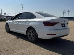 
										2019 Volkswagen Jetta Highline full									