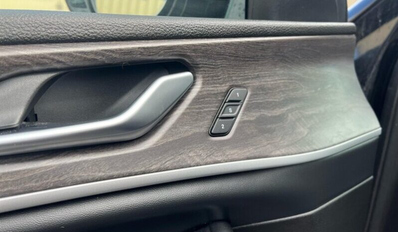 
								2023 Jeep Grand Cherokee Limited Black Pack 4×4 full									