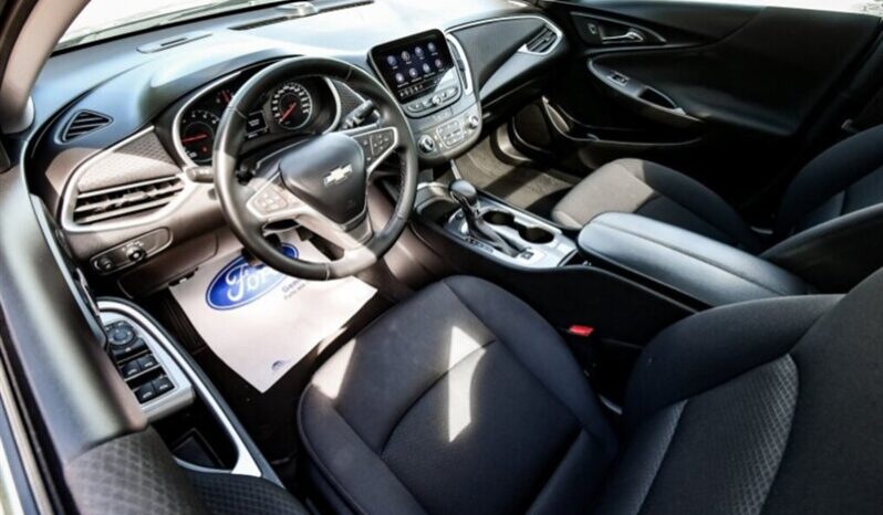 
								2023 Chevrolet Malibu LT Midnight Edition Sunroof full									