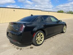
										2018 Chrysler 300S full									
