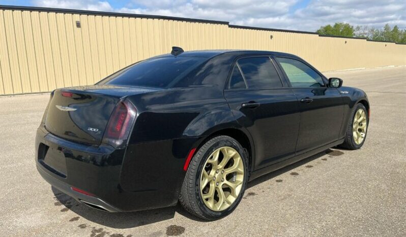 
								2018 Chrysler 300S full									