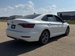 
										2019 Volkswagen Jetta Highline full									