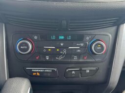 
										2019 Ford Escape SE AWD full									