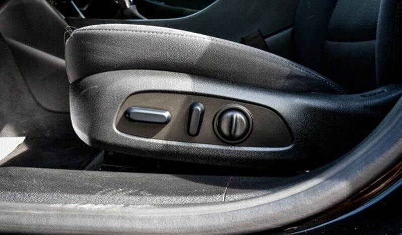 
								2023 Chevrolet Malibu LT Midnight Edition Sunroof full									